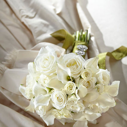 Serene Highness Bouquet – FLOWERS & GIFTS BY ROBERTS, Pinetops NC